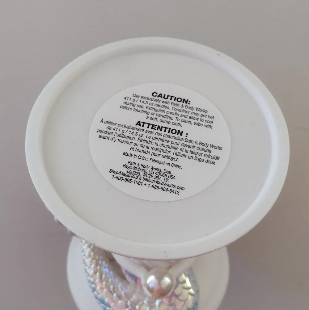 Bath & Body Works Shell Pearl Iridescent Mermaid Pedestal 3 Wick Candle Holder